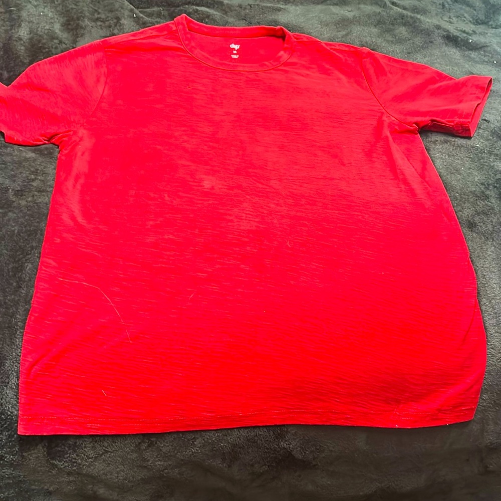 Plain red t-shirt